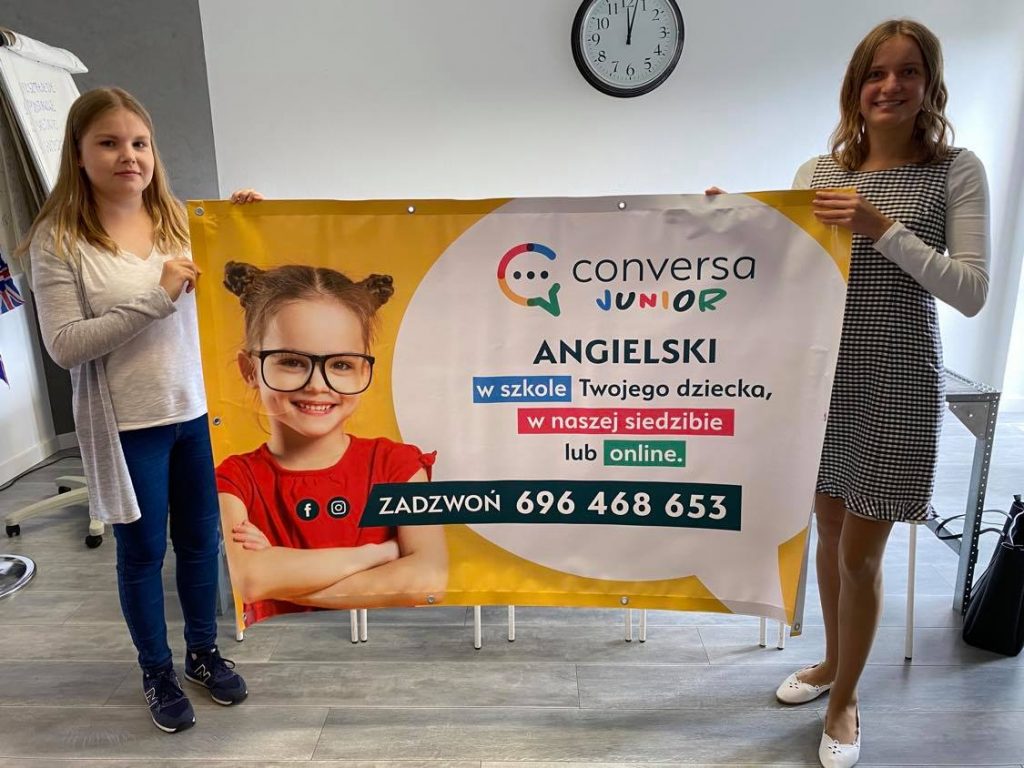 Baner szkoły językowej Conversa w Toruniu - język angielski dla dzieci